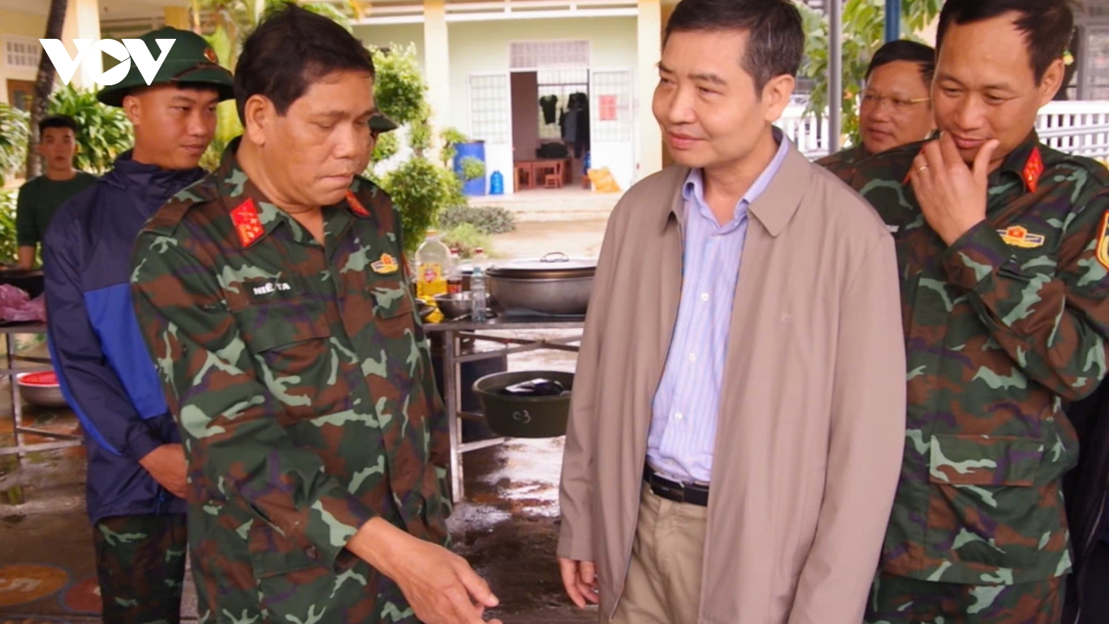 Đắk Lắk khẩn trương triển khai hỗ trợ nhân dân vùng lụt